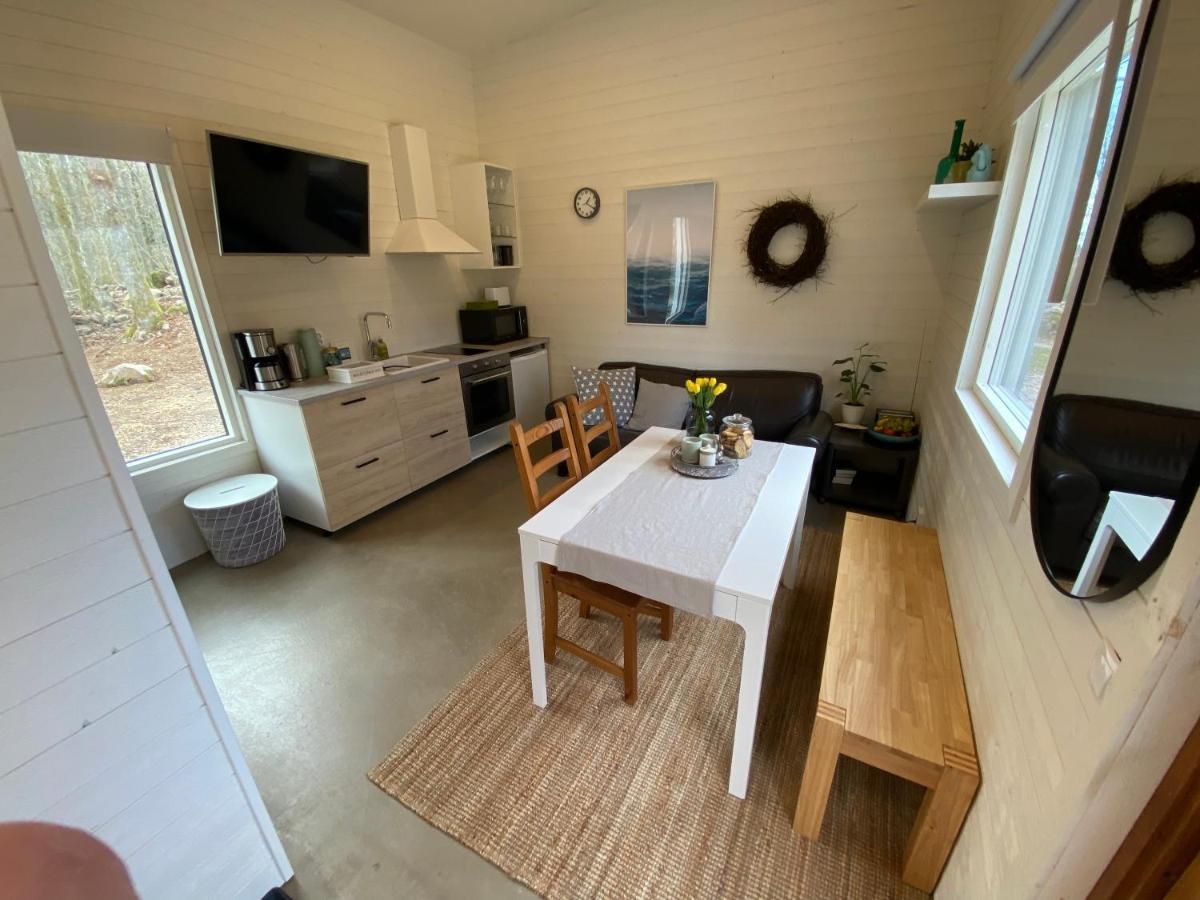 Вилла Tiny House Killeberg Экстерьер фото